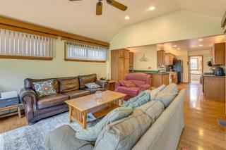 Boater's Base! Waterfront Chain O Lakes Hideaway - 0