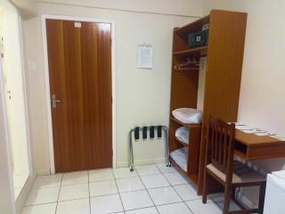 Fares Turis Hotel - 7