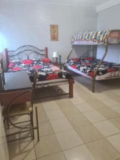 Coastal Getaway 2 Bedroom Flat - 3