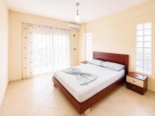Bakija Apartments - 8