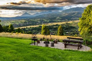 Domki Widokowe Wooden Luxury Chalet with Private Jacuzzi - 9