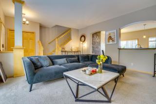 Spacious & Quiet Townhome In the Twin Cities - 5