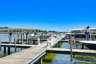 Sun, Sand & Boating Fun! Extended Macatawa Getaway - 7