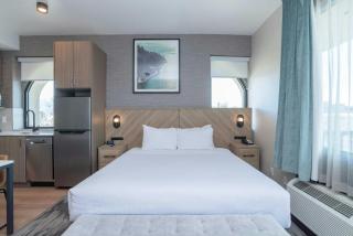 Sandman Suites Vancouver on Davie - 3