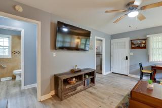 Home w/ Fenced Yard, 13 Mi to Kansas City Stadium! - 5