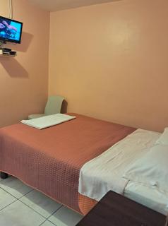 San Sebastian Hostal - 2