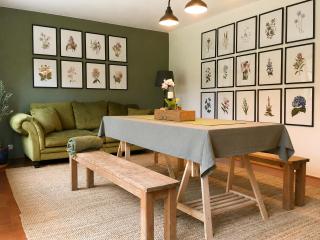 Honey Gardens venkovský apartmán v přírodní zahradě - 8