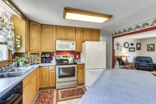 Explore Badlands Nat'l Park: Family Home w/ Patio - 5