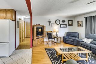 Explore Badlands Nat'l Park: Family Home w/ Patio - 2