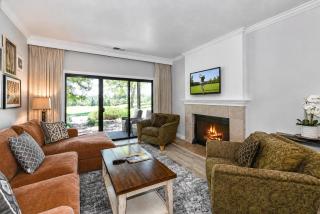 2BR Condo with golf views- pool- patio- and fireplace at Silverado Contry Club - 4