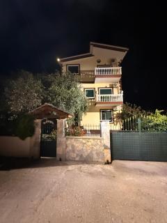Borsh Grove Villa - 3