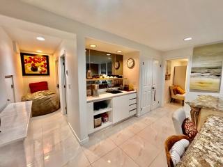 Private 2BR family Suite Near YVR airport & Transit & Golf course - 7