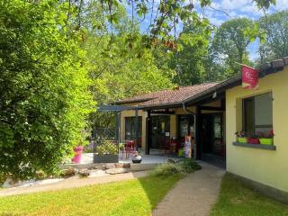 Mobil-home avec terrasse - 4 pers. - API-1-52-2907 - 3