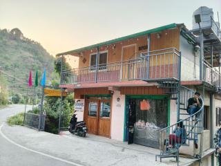 The Moon Light Home stay - 6