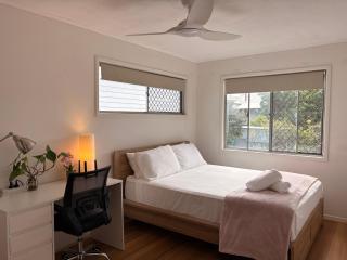 Welcome to Your Leafy Retreat in Graceville - 8