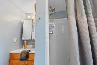 Sunset Shores - Sunflower Cabin #4 by Simple Life Rentals - 2
