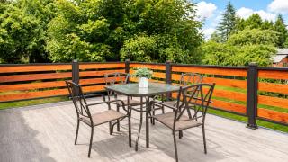 Spacious Pet Friendly Shoreline Home EV charger - 5