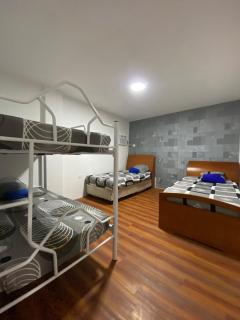Casa vacional en la guaira con piscina y cerca de la playa - 1