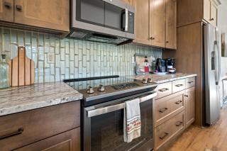 The Resting Place by Simple Life Rentals - 1