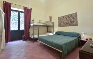 Cozy Home In Acireale With Wifi - 4