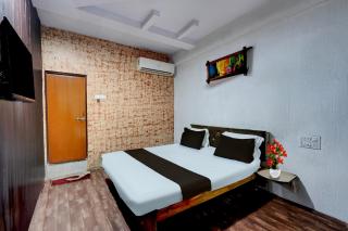 Super Collection O Lokmanya Nagar Metro Station Formerly Hotel Siddhivinayak - 2