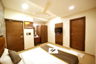 Pine Tree Signature - 6