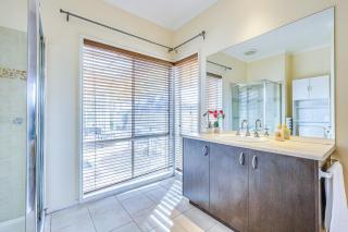 StayAU Spacious Home BBQ&Backyard Pet-friendly - 5