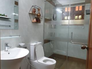 Spacious Family Villa in Kandy-5Min to City Center with Exclusive Mobile Deals - 1