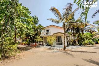 StayVista at Tarikas Goldshore with BBQ, Pool & Wi-Fi - 4