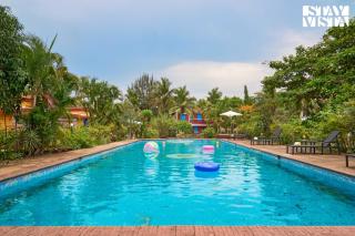 StayVista at Tarikas Goldshore with BBQ, Pool & Wi-Fi - 2