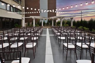 Graduate by Hilton Ann Arbor - 3