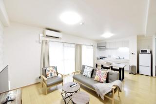 Room 402 Spacious 2LDK 80sqm Near Namba Family and Long Stay - 2