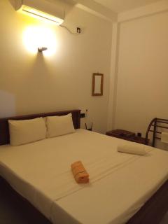 Yathi'S Surf rest - 5