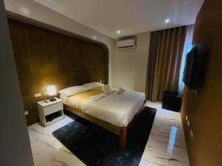 Achilles Hotel - 7