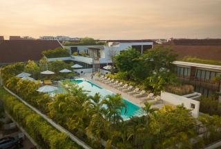 The Aviary Hotel - 6