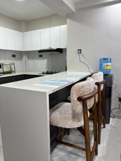 Furnished 2-Bedroom Apartment in Kilimani, Gym and Landscaped gardens - 5