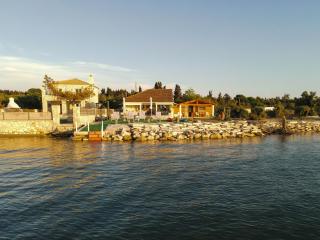 Sea Breeze Oasis (Tranquil Coastal Escape) - 6