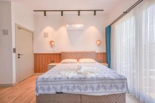 DEFNE - Stunning New Luxury Villa for 8 in Central Fethiye - 2