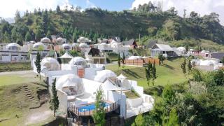 Glamping Grand Mazaya Private Pool - 1