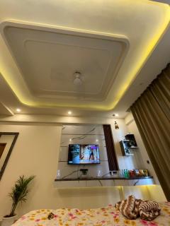 Tehzeeb living - 3