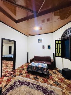 Valley View Homestay - 1