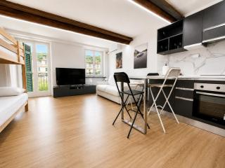 Modern & Design A Due Passi dal Mare - 1