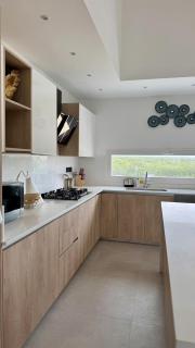 Antigua 304 Luxury Beachfront Penthouse with a Private Rooftop Jacuzzi - 3