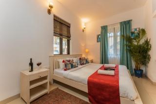 Spacious 2BHK in Candolim, Pool, Near Beach - 1