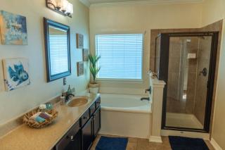 Portofino House - Seabrook - 3 Bed 2 Bath Hot Tub - 4