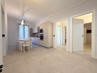 Villa with 3 suites, garage and 4 parking spaces - 7