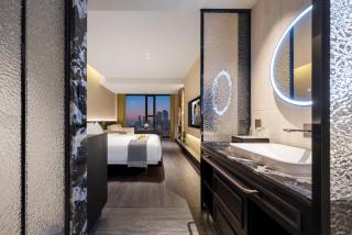 千合智选假日酒店江北嘴洪崖洞店Qianhe Smart Choice Holiday Hotel, Hongya Cave Branch, Jiangbei Zhu District - 9