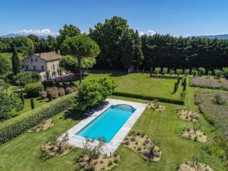Maisons Clover - 5 to 9 BR 7 BA House 8 acres Pool Tennis AC !!!! - 9