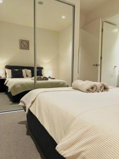 The Chill Hub 2BR2BTH Tranquil Nest in CBD - 3