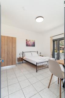 Alexandros beach house in Plaka Elounda - 8